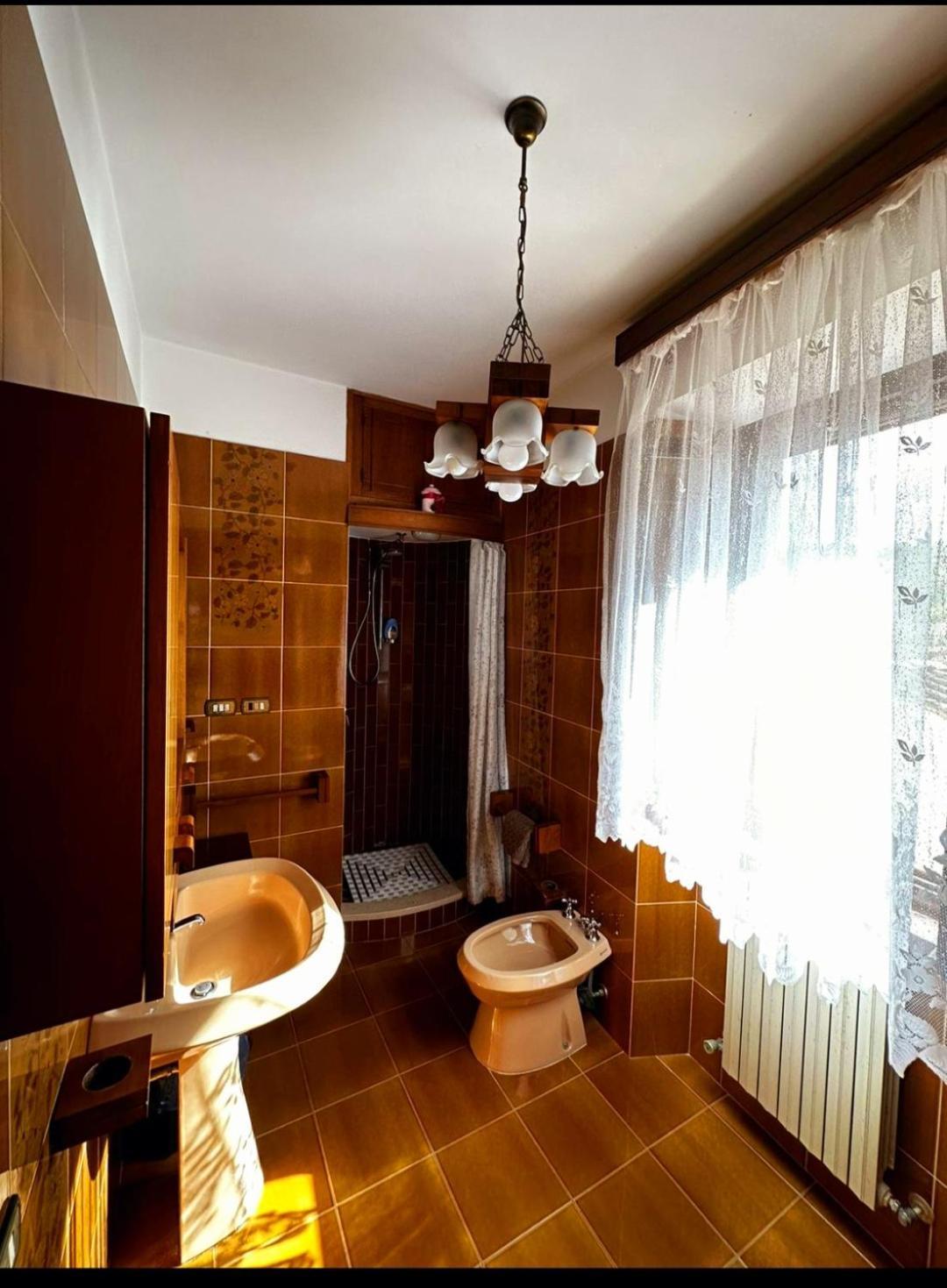 A Collodi Io & Mamma100 M Dal Parco Di Pinocchio Bed & Breakfast Room photo
